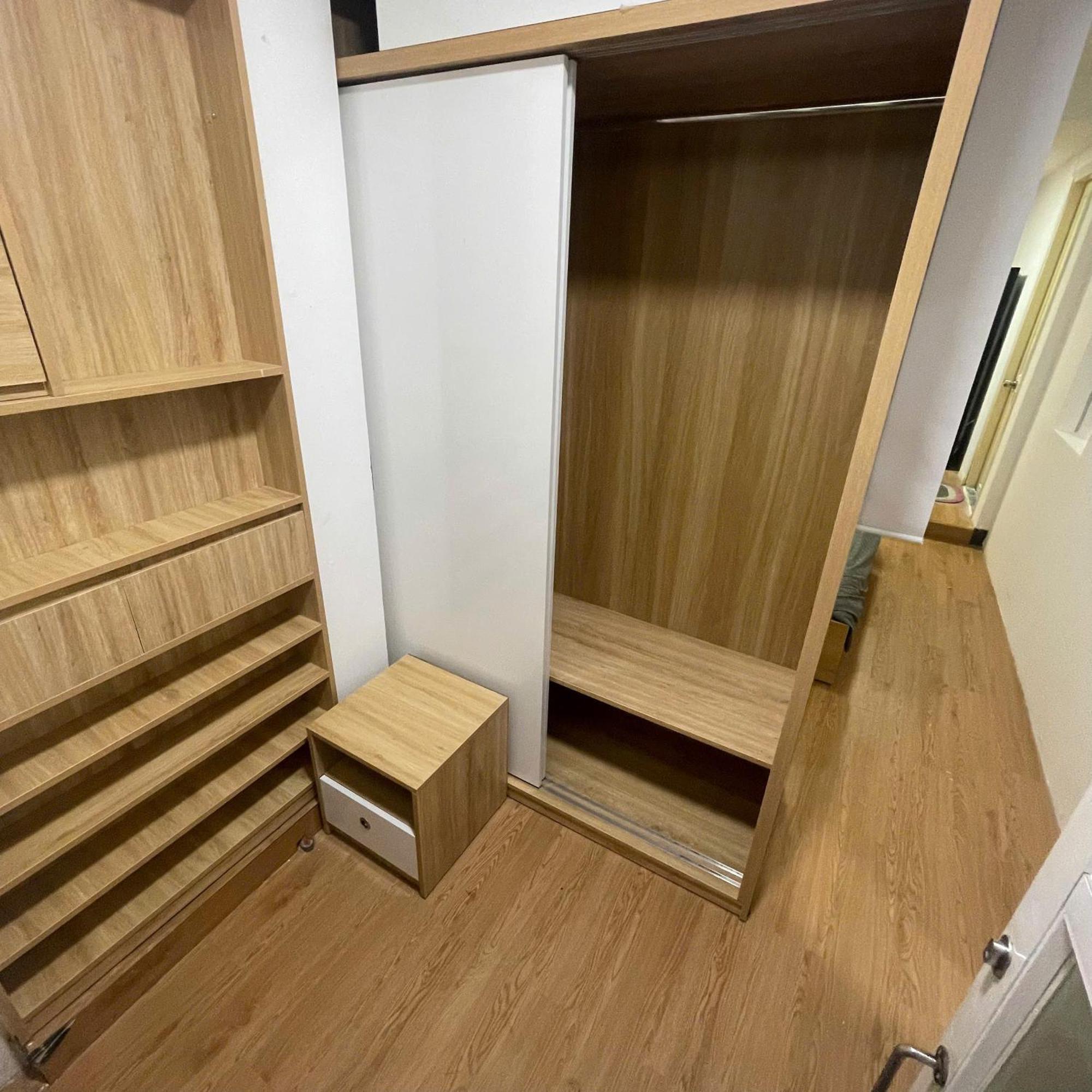 Khách sạn hẻo lánh Sky House *